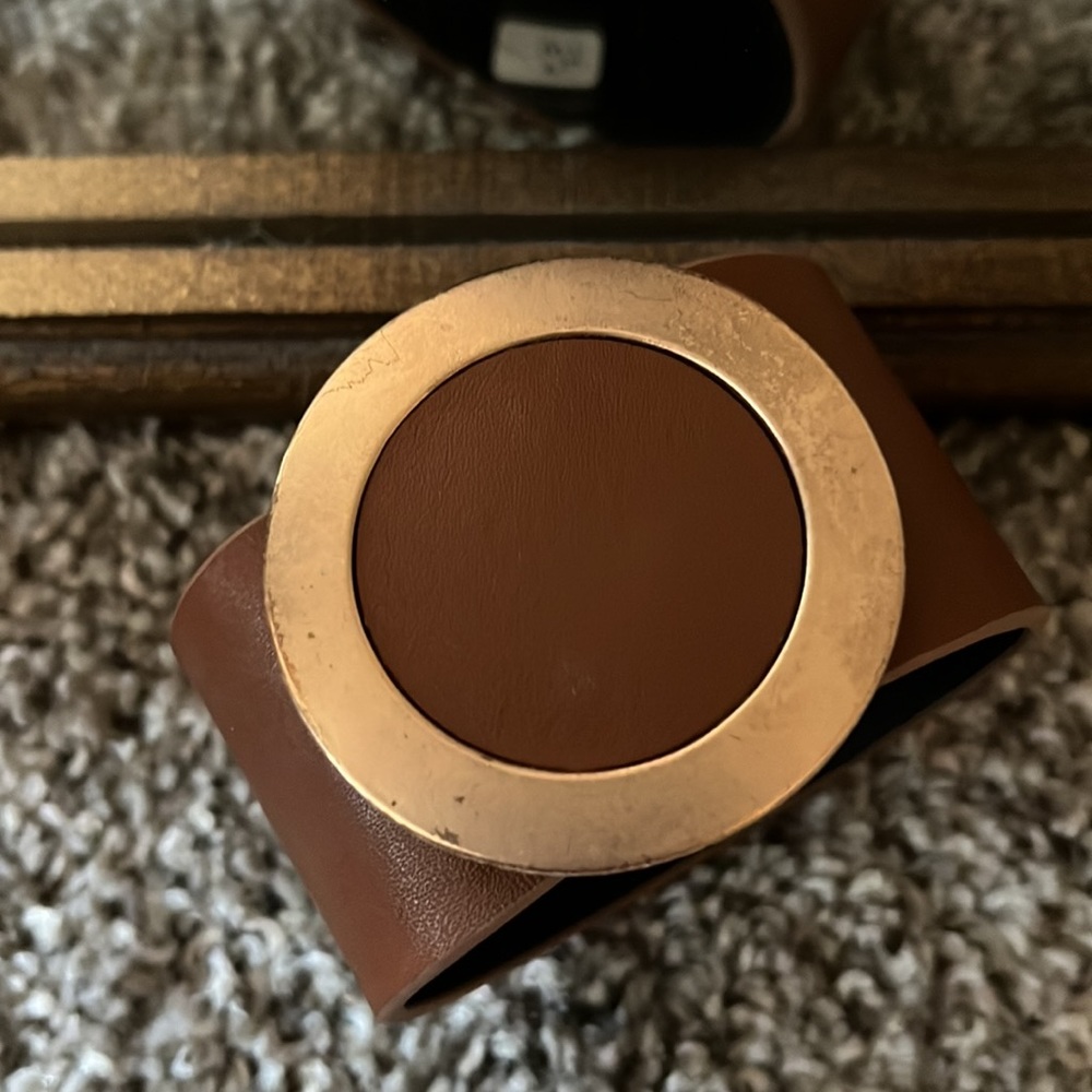 Vegan leather cuff with gold detail
